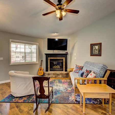 Hello Dolly! 3 Beds, 2 Bath, 2 Tv'S, Fireplace, Quiet Neighborhood In Star, Id Minutes From Walking Trails And River Views อีเกิล ภายนอก รูปภาพ