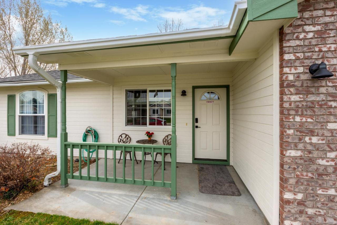 Hello Dolly! 3 Beds, 2 Bath, 2 Tv'S, Fireplace, Quiet Neighborhood In Star, Id Minutes From Walking Trails And River Views อีเกิล ภายนอก รูปภาพ